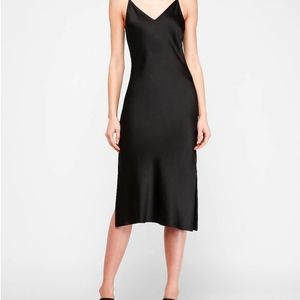 NWT STAIN V-NECK MIDI SLIP DRESS SIZE XS